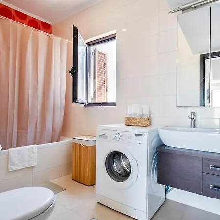 Apartment Cityscape Loft Rhodes City